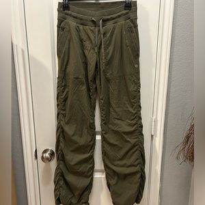 Lululemon activewear pants.